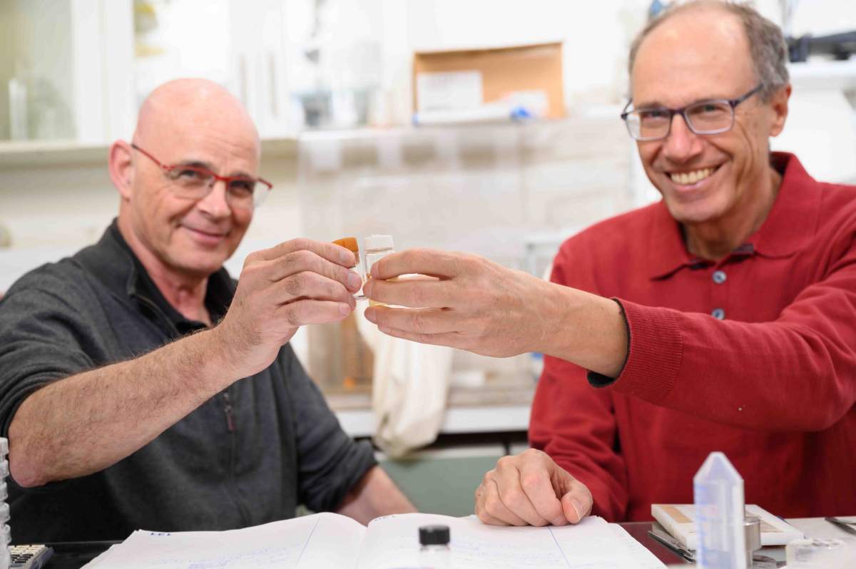 (l-r) Prof. Daniel Wagner and Dr. Israel Greenfeld 